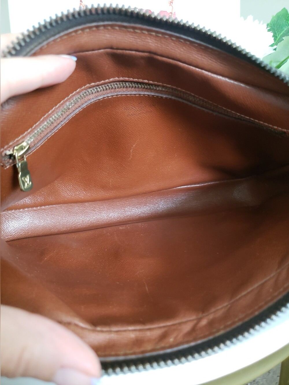 Authentic Pre-owned Vintage Louis Vuitton Monogram Marly Dragonne Clutch - Picture 6 of 13